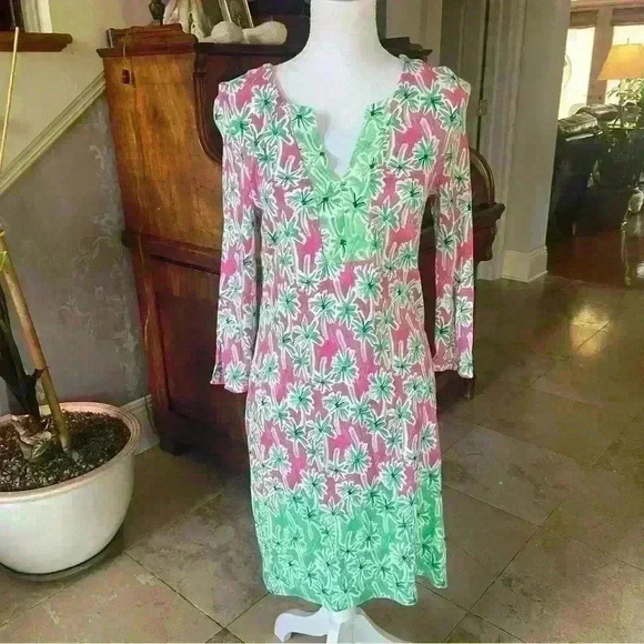 Crown & Ivy Knit MIDI Dress Size S Pink Green Palm Design Stretchy Resortwear - Picture 2 of 10